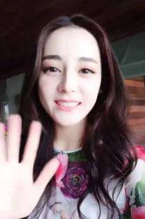 关掉美颜下的明星网红,真实与魅力的碰撞