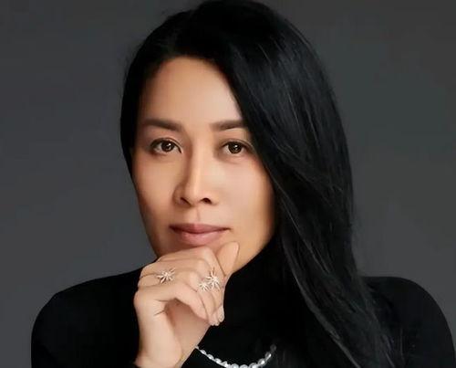满族明星网红是谁,揭秘民族风潮下的璀璨新星