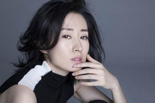 各种娱乐女明星网红小说,璀璨星途下的爱恨情仇