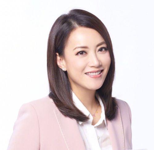 有哪些明星网红当过鸭嘴,揭秘当红明星网红的鸭嘴生涯