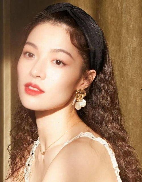 明星网红同款发带图片,明星效应下的时尚潮流解析